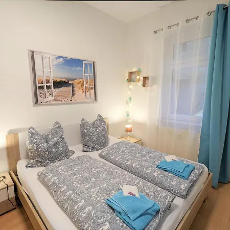 Urlaubsmagie - 5 Fussminuten Zur Elbe, Garten, Pool - R2 Apartment *