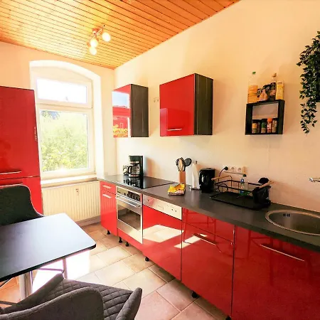 Apartment Urlaubsmagie - 5 Fussminuten Zur Elbe, Garten, Pool - R2